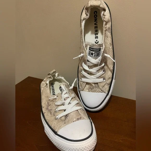 Converse All-Stars - Picture 2 of 6